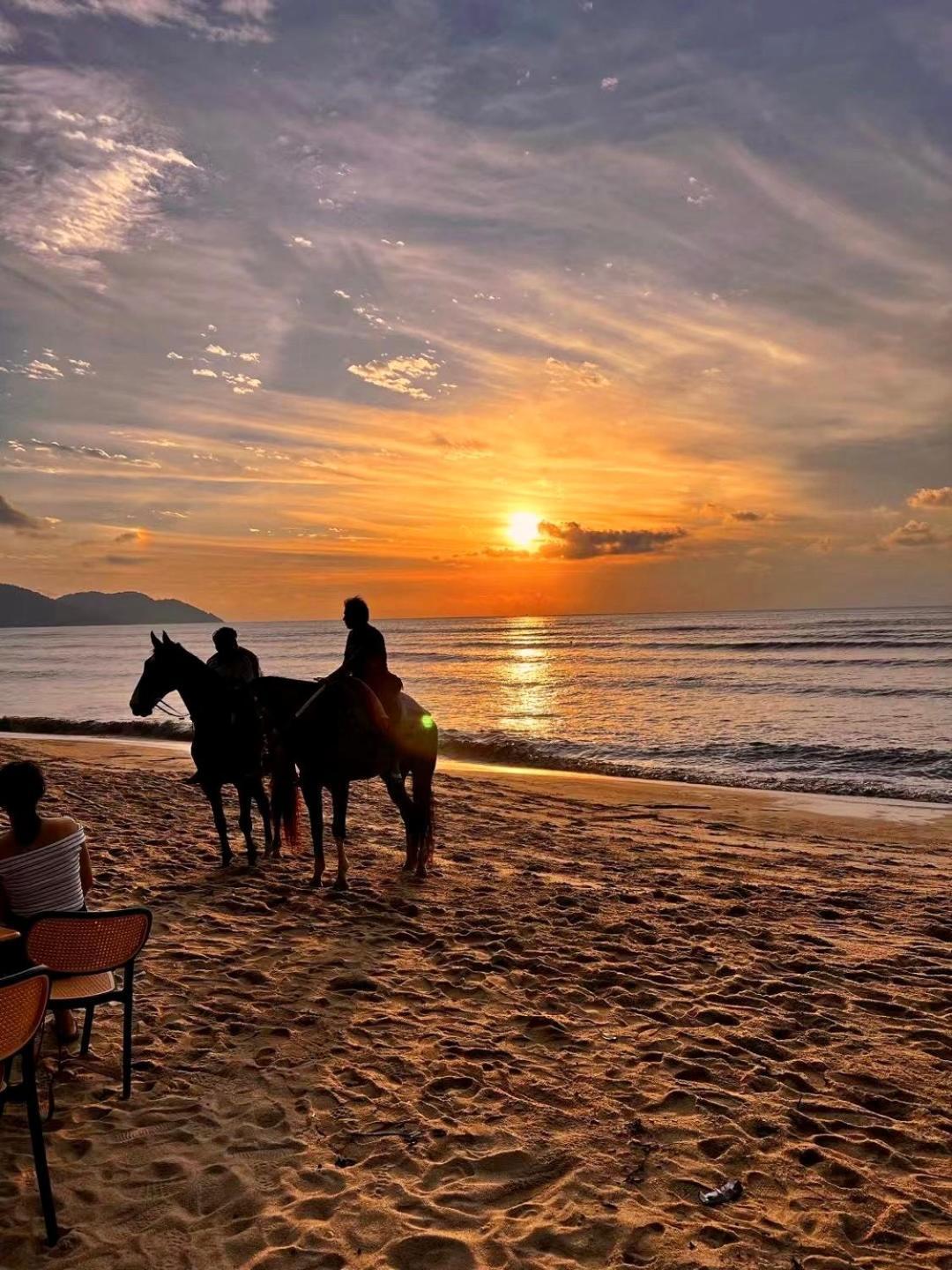 Batuferringhi Children Waterslid Paradise 3Mins To The Beach Vila Batu Ferringhi Exterior foto